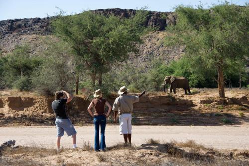 Wilderness Safaris Damaraland Camp in แดมมาร่าแลนด์ Wilderness Safaris Damaraland Camp in แดมมาร่าแลนด์