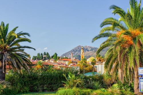 tuin, Residence Pierre & Vacances Les Citronniers in Menton tuin, Residence Pierre & Vacances Les Citronniers in Menton