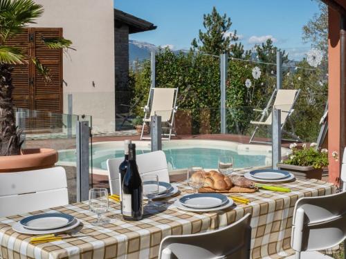 Balcony/terrace, Borgo with mini pool in the Apennines unspoiled nature beautiful views in Sant' Angelo in Vado Balcony/terrace, Borgo with mini pool in the Apennines unspoiled nature beautiful views in Sant' Angelo in Vado