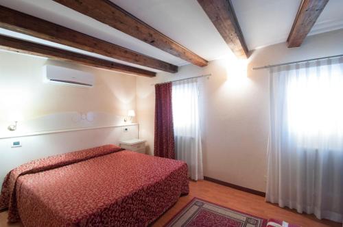 Venice Resorts Guest House - main image