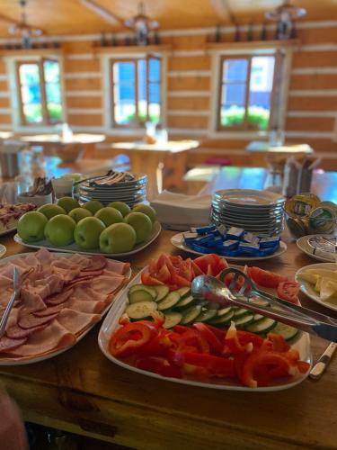 Comida y bebida, Hotel Hvezda in Pec pod Snezkou Comida y bebida, Hotel Hvezda in Pec pod Snezkou