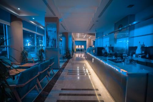 Pub/salon, Golden Tulip Al Qassim in Buraydah Pub/salon, Golden Tulip Al Qassim in Buraydah