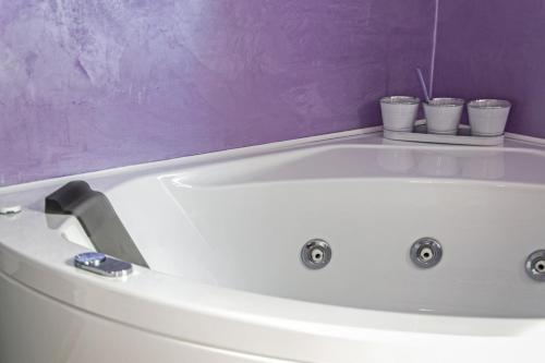 This photo about Alibardi shared on HyHotel.com