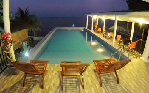 해변, FX 72 비치 리조트 (FX 72 Beach Resort) in 마우메레 해변, FX 72 비치 리조트 (FX 72 Beach Resort) in 마우메레