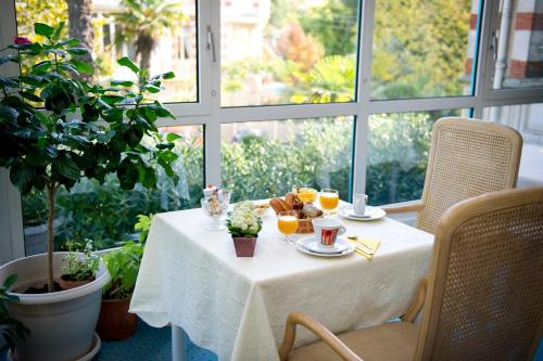 餐飲選擇, Résidence de Tourisme Vacances Bleues Villa Regina (Residence de Tourisme Vacances Bleues Villa Regina) in 阿卡松 餐飲選擇, Résidence de Tourisme Vacances Bleues Villa Regina (Residence de Tourisme Vacances Bleues Villa Regina) in 阿卡松