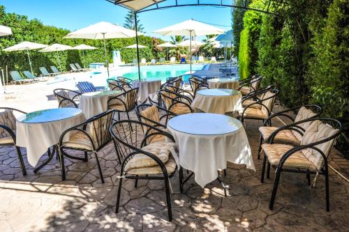 Swimming pool, Valentino Hotel in Petaloudes Swimming pool, Valentino Hotel in Petaloudes
