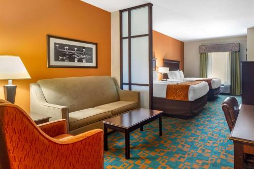 Comfort Suites Knoxville West - Farragut in Knoxville
