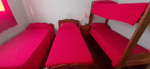Hospedaje Alva Suar near 헤네랄 엔니케 모스코니 국제공항 Hospedaje Alva Suar near 헤네랄 엔니케 모스코니 국제공항