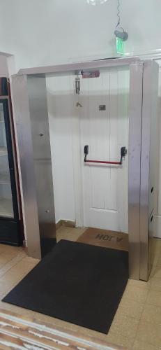 Hospedaje Alva Suar near 헤네랄 엔니케 모스코니 국제공항 Hospedaje Alva Suar near 헤네랄 엔니케 모스코니 국제공항