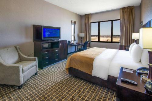 Clarion Inn & Suites Miami International Airport in Hollywood