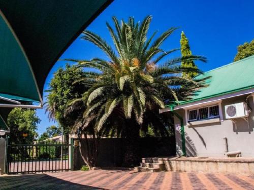 Näkymä ulkoa, Monacco Guest house in Bronkhorstspruit Näkymä ulkoa, Monacco Guest house in Bronkhorstspruit