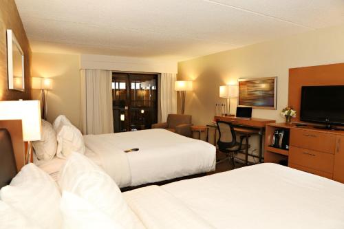 enVision Hotel and Conference Center Mansfield MA in Mansfield (Massachusetts) enVision Hotel and Conference Center Mansfield MA in Mansfield (Massachusetts)