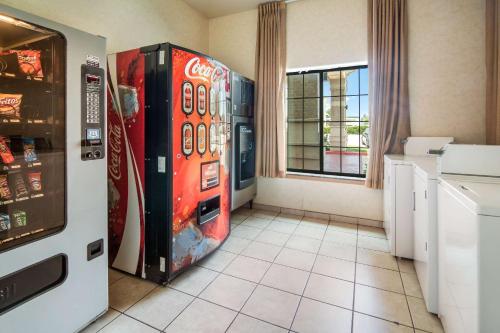 Ausstattung, Clarion Inn & Suites Weatherford South in Weatherford (TX) Ausstattung, Clarion Inn & Suites Weatherford South in Weatherford (TX)