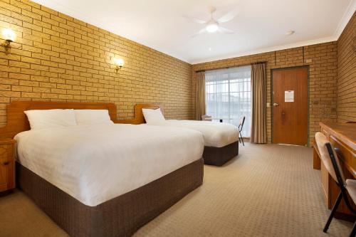 Manifold Motor Inn in Camperdown Manifold Motor Inn in Camperdown