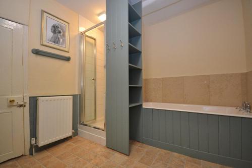 Vista exterior, Kings House in Beaumaris Vista exterior, Kings House in Beaumaris