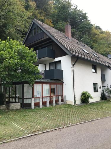 Gasthaus zum Kreuz Hotel