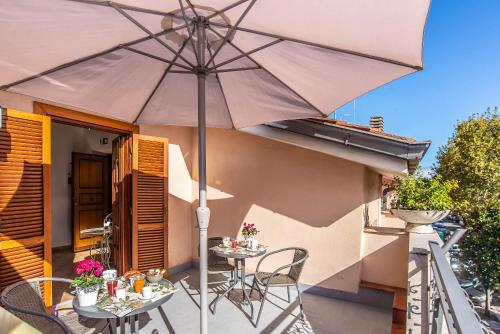 Balcony/terrace, Plaza Rooms Ciampino in Ciampino Airport Balcony/terrace, Plaza Rooms Ciampino in Ciampino Airport