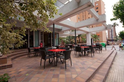 Bar/lounge, Hotel Perla in Benidorm - Costa Blanca Bar/lounge, Hotel Perla in Benidorm - Costa Blanca