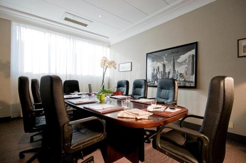 Meeting room / ballrooms, Holiday Inn Rome - Eur Parco Dei Medici By IHG in Rome West Meeting room / ballrooms, Holiday Inn Rome - Eur Parco Dei Medici By IHG in Rome West