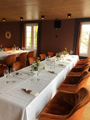 BARONE HOTEL RISTORANTE in Dietikon BARONE HOTEL RISTORANTE in Dietikon