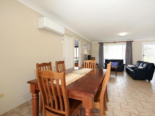 Bahia I Pet Friendly I 10 Min Walk to Bay in Jervis Bay Bahia I Pet Friendly I 10 Min Walk to Bay in Jervis Bay