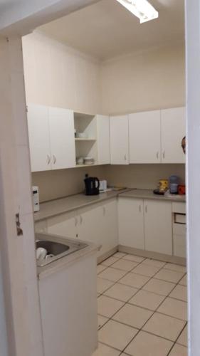 MJ ACCOMODATION near Cape Town International Airport MJ ACCOMODATION near Cape Town International Airport