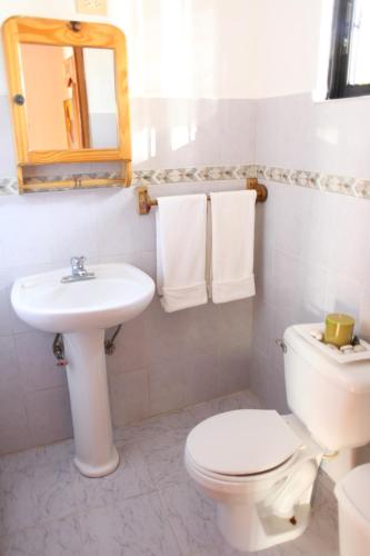 Bathroom, Hotel Zapata in Boca Chica Bathroom, Hotel Zapata in Boca Chica