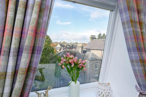 Cảnh quan, 6 Beech Court in Dunblane Cảnh quan, 6 Beech Court in Dunblane