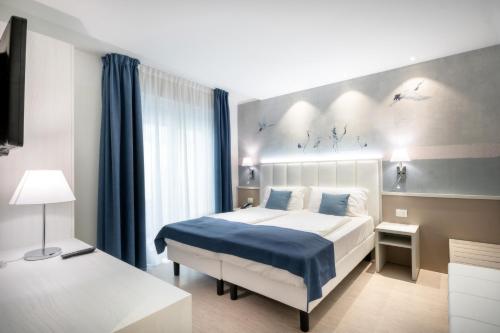 International Beach Hotel