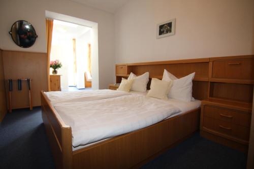 Hotel Zur schonen Aussicht in Gromitz Hotel Zur schonen Aussicht in Gromitz