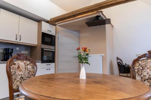 Gaststätte und Pension Zur Einkehr (Gaststatte und Pension Zur Einkehr) in Neustadt an der Orla Gaststätte und Pension Zur Einkehr (Gaststatte und Pension Zur Einkehr) in Neustadt an der Orla