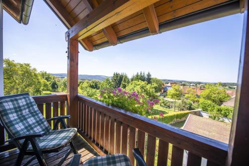 Erkély/terasz, Pension Ferienwohnungen Frey in Tannesberg Erkély/terasz, Pension Ferienwohnungen Frey in Tannesberg