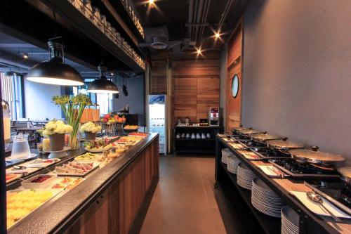 Sugar Marina Resort-Surf-Kata Beach2