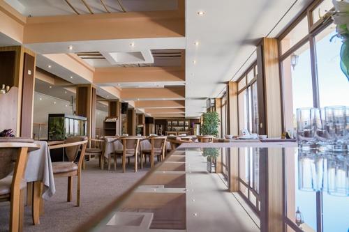 Avenue Park Hotel in Yusufkhona Avenue Park Hotel in Yusufkhona