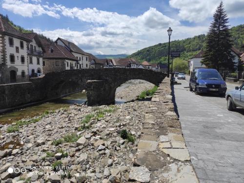 Létesítmények, apartamento AZKOITI ETXEA in Ochagavia Létesítmények, apartamento AZKOITI ETXEA in Ochagavia