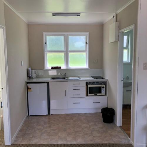 Facilities, Rainbow Motel & Hot Pools in Turangi Facilities, Rainbow Motel & Hot Pools in Turangi