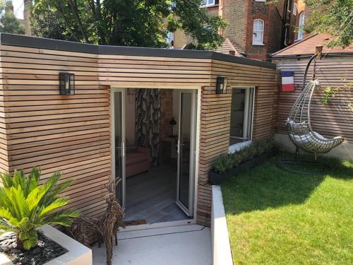 Independent garden study in Wandsworth Independent garden study in Wandsworth