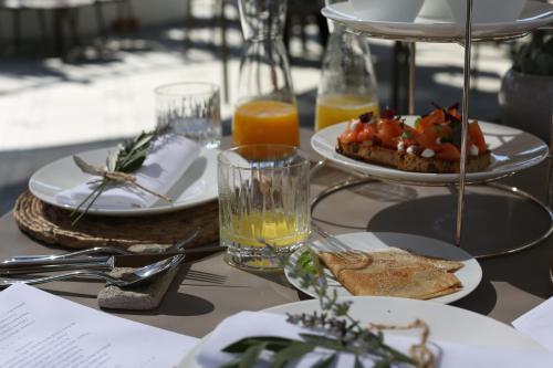 Alabriga Hotel GL in San Feliu de Guixols Alabriga Hotel GL in San Feliu de Guixols