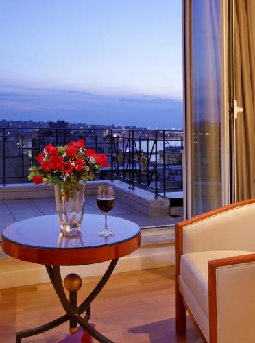 Erkély/terasz, Piraeus Theoxenia Hotel in Pireusz Erkély/terasz, Piraeus Theoxenia Hotel in Pireusz
