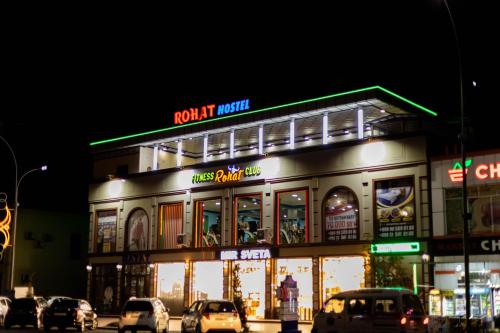 Rohat Hotel in โคคันด์ Rohat Hotel in โคคันด์