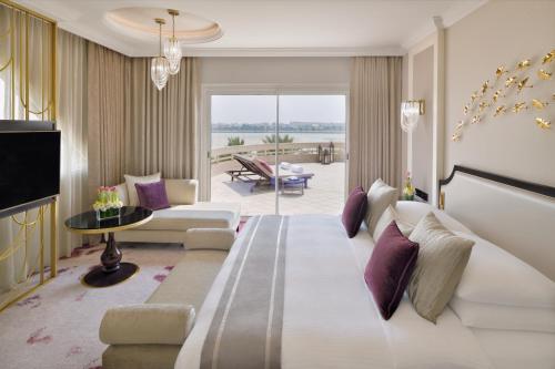 Movenpick Hotel Bahrain in Manama Movenpick Hotel Bahrain in Manama