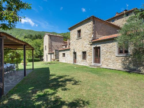 Holiday Home La Vittoria by Interhome in Adatti Holiday Home La Vittoria by Interhome in Adatti