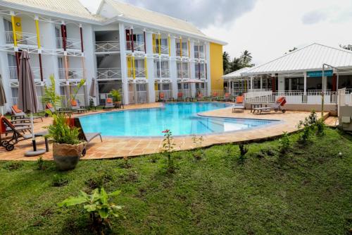 Hôtel Saint-Georges (Hotel Saint-Georges) in Basse Terre Hôtel Saint-Georges (Hotel Saint-Georges) in Basse Terre