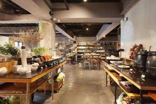 圖森文旅 (Tourism Inn) in 永康區 圖森文旅 (Tourism Inn) in 永康區