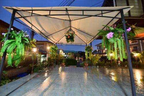 Einrichtungen, KT Knight Hotel (By Ladygaga) in Surin Einrichtungen, KT Knight Hotel (By Ladygaga) in Surin