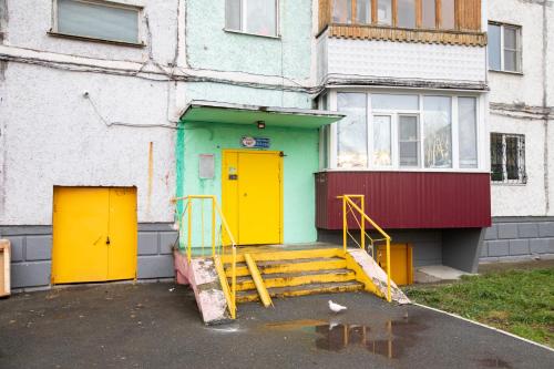 Entrance, Five Stars Quiet Evening in Surgut Entrance, Five Stars Quiet Evening in Surgut