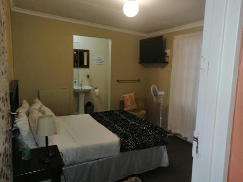 zig zag self catering accommodation in Ladysmith zig zag self catering accommodation in Ladysmith