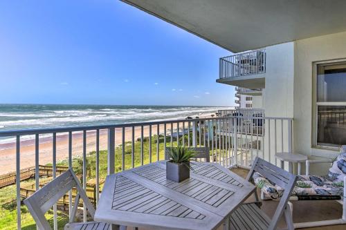 Oceanfront Retreat with Pool Steps to Ormond Beach in Ormond Beach (Florida) Oceanfront Retreat with Pool Steps to Ormond Beach in Ormond Beach (Florida)