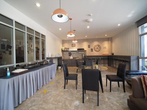 Restaurante, Fortune D Plus Hotel Khaoyai in Khao Yai Restaurante, Fortune D Plus Hotel Khaoyai in Khao Yai