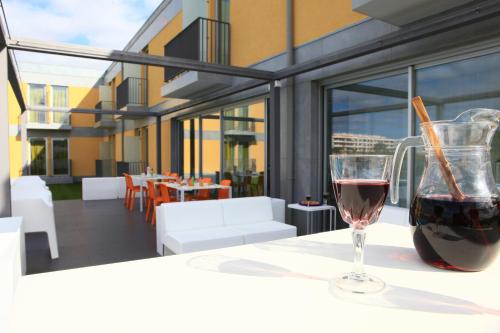 酒吧/高級酒吧, Hotel 3K Faro Aeroporto in 法羅 酒吧/高級酒吧, Hotel 3K Faro Aeroporto in 法羅